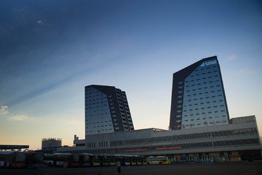 经党中央同意
